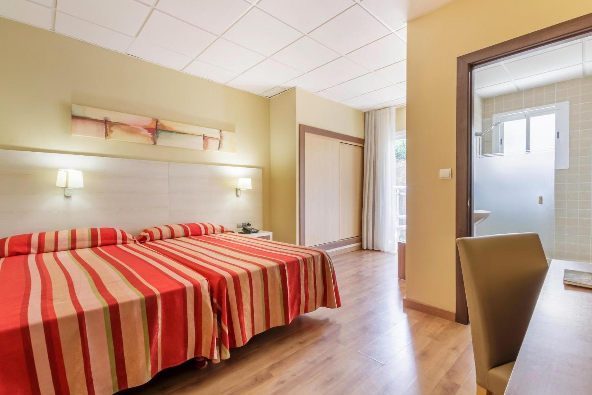 Hotel Best Siroco Benalmadena Bagian luar foto
