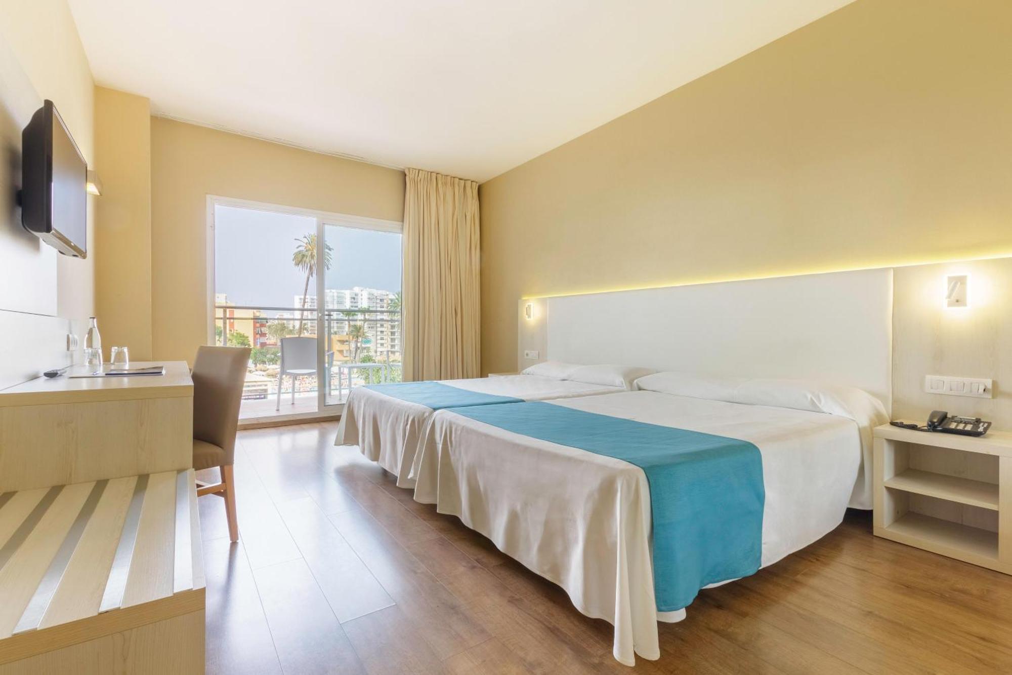 Hotel Best Siroco Benalmadena Bagian luar foto