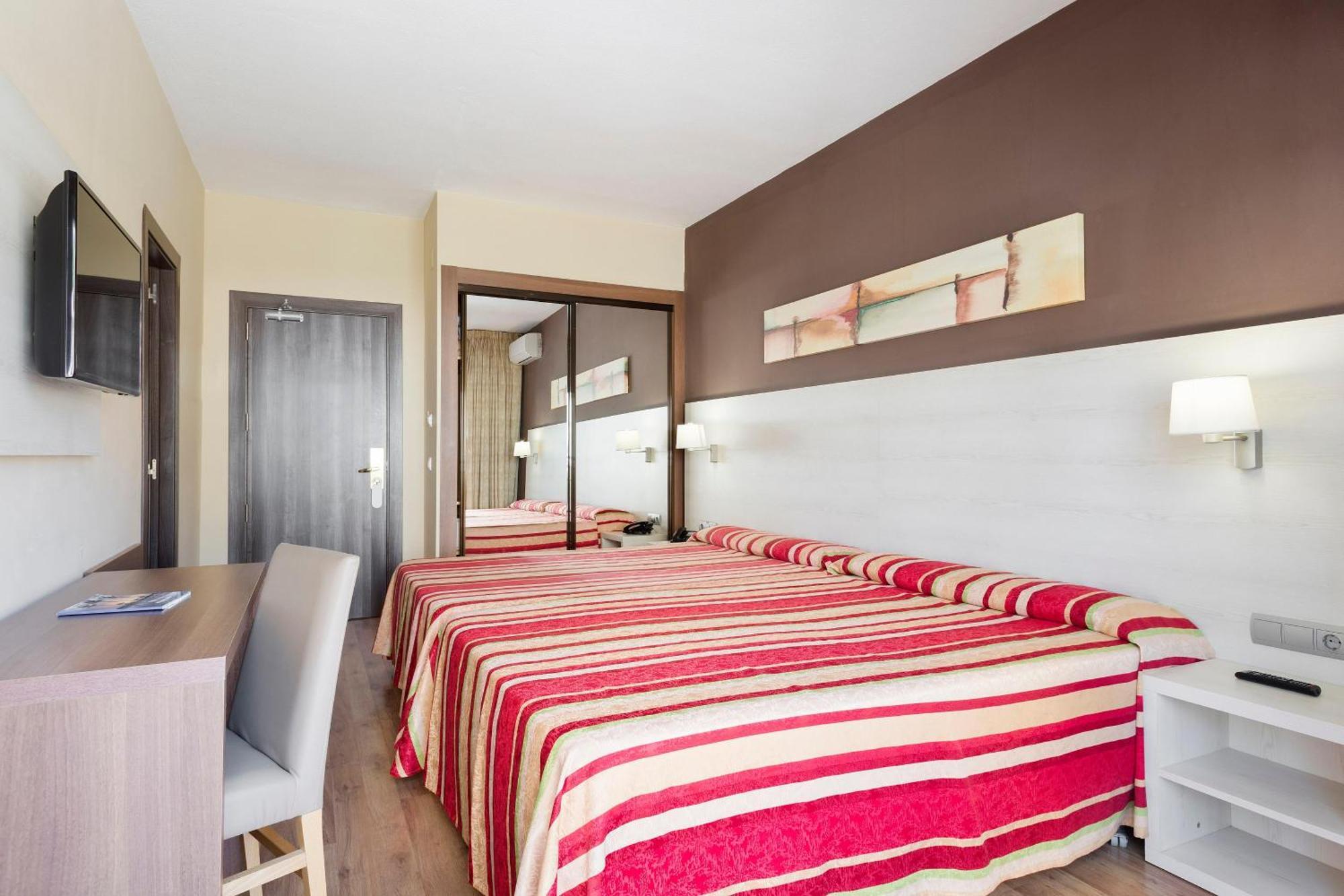 Hotel Best Siroco Benalmadena Bagian luar foto