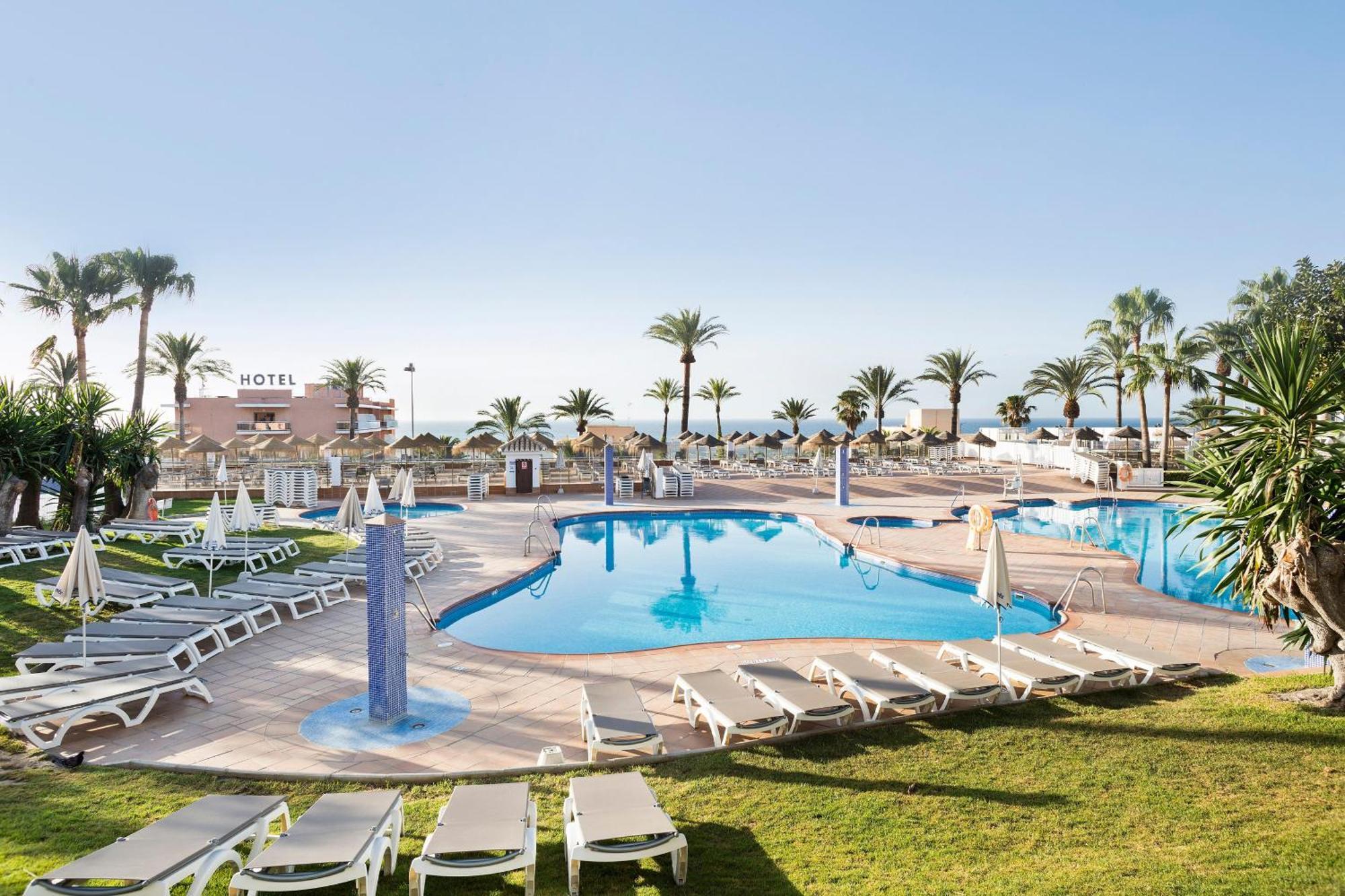 Hotel Best Siroco Benalmadena Bagian luar foto