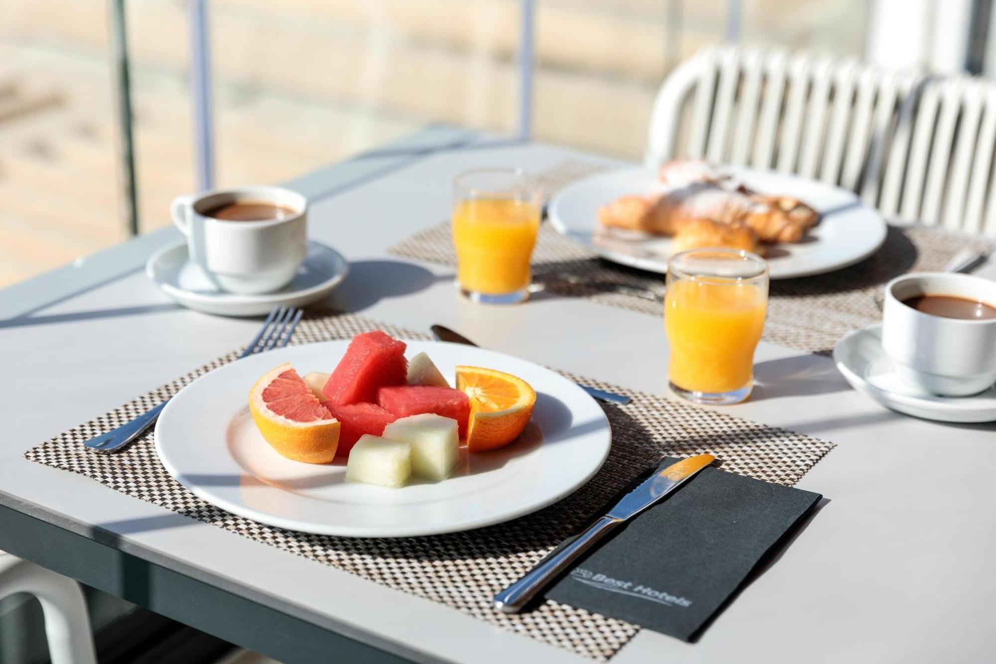 Hotel Best Siroco Benalmadena Bagian luar foto